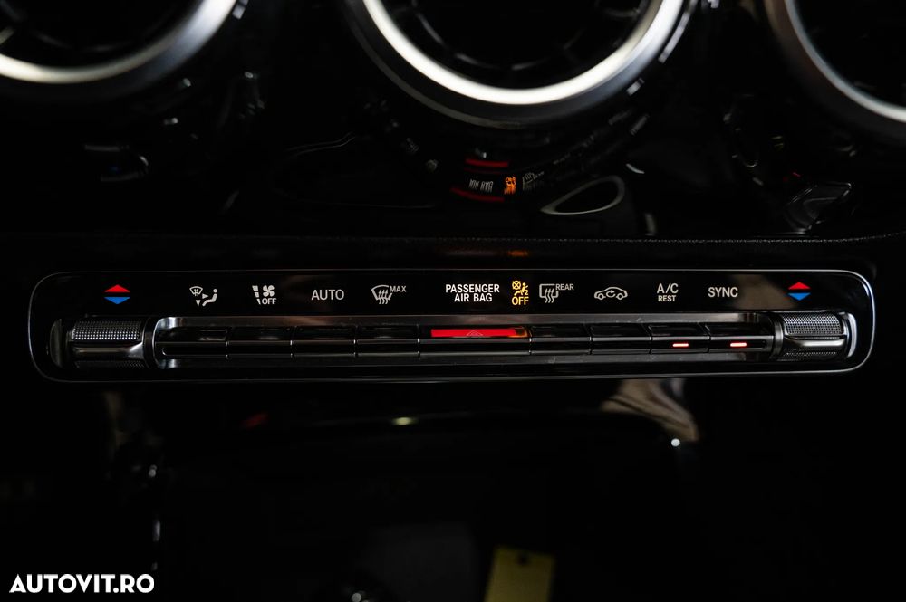 Mercedes-Benz A 180 d Sedan 7G-DCT AMG Line - 16