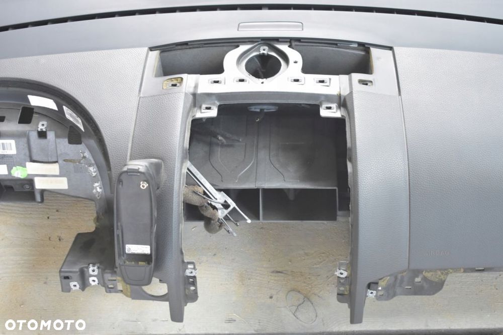 DESKA ROZDZIELCZA KOKPIT AIRBAG PODUSZK TOUAREG 7L - 6
