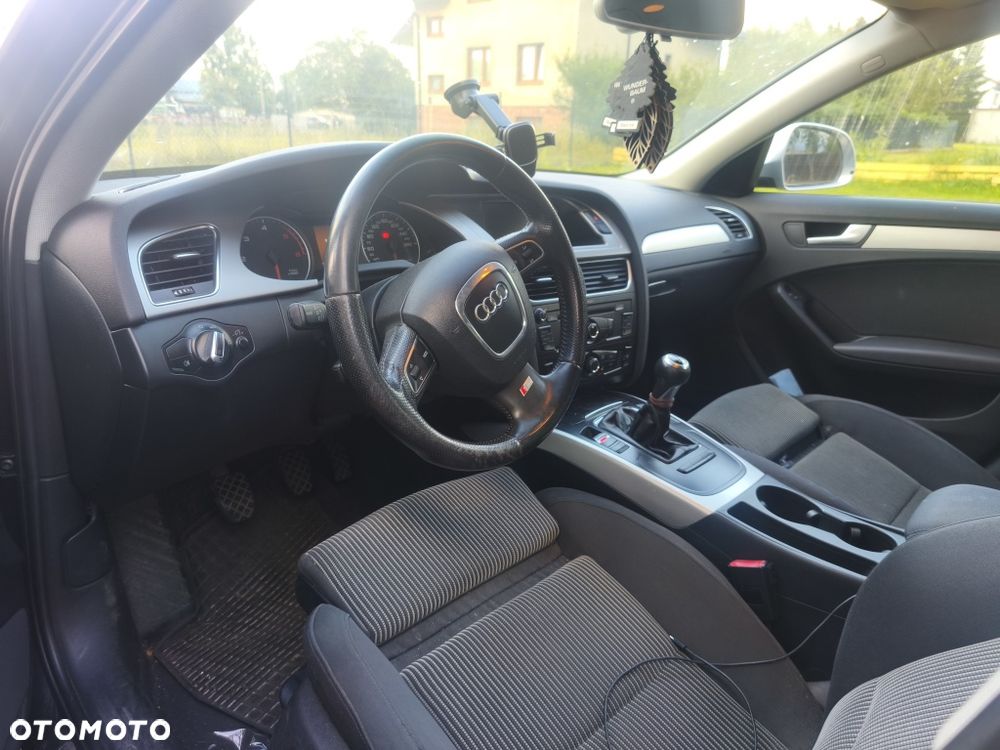 Audi A4 Avant - 2