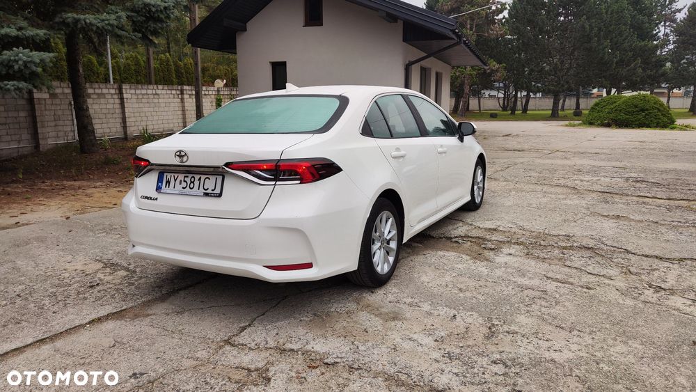 Toyota Corolla - 4