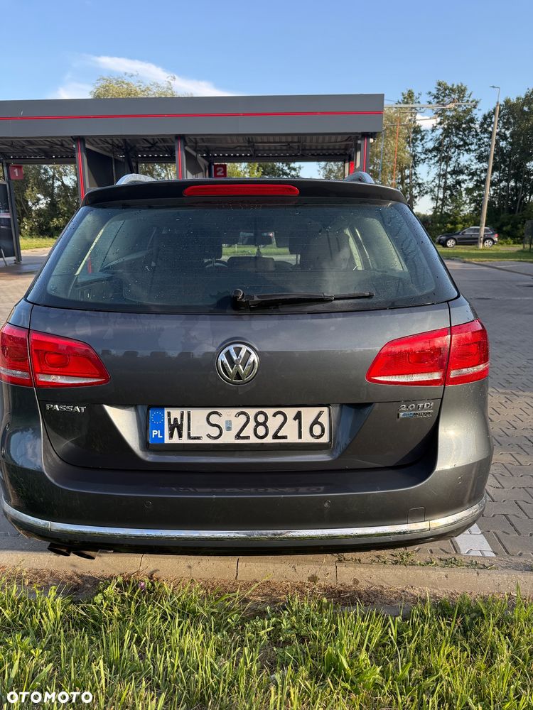 Volkswagen Passat 2.0 TDI BlueMotion Technology Comfortline - 3