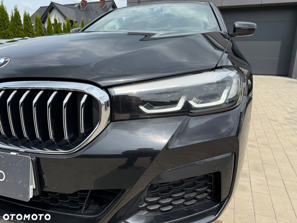 BMW Seria 5 520d M Sport sport - 10
