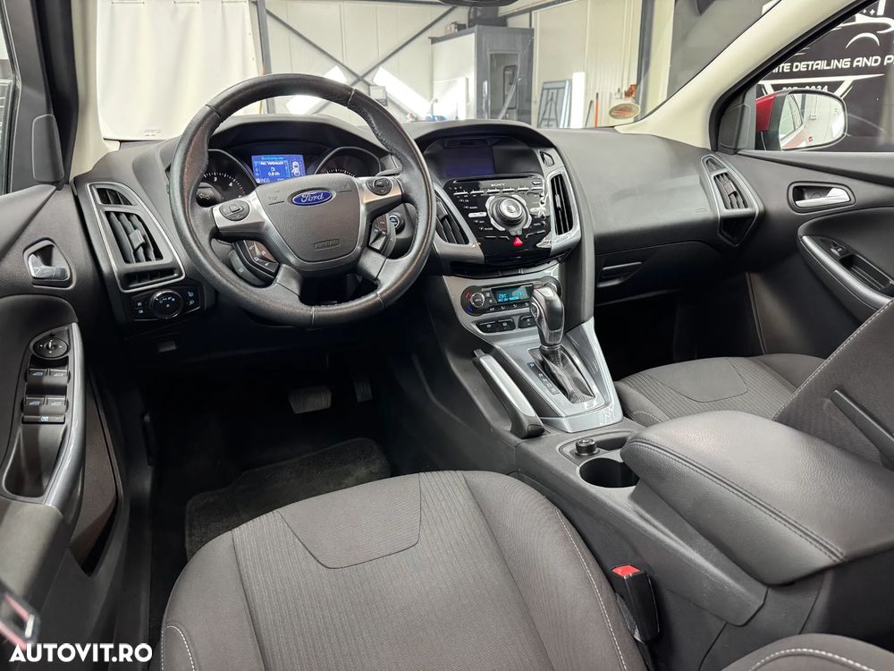 FORD Focus 2012 — imagine 4
