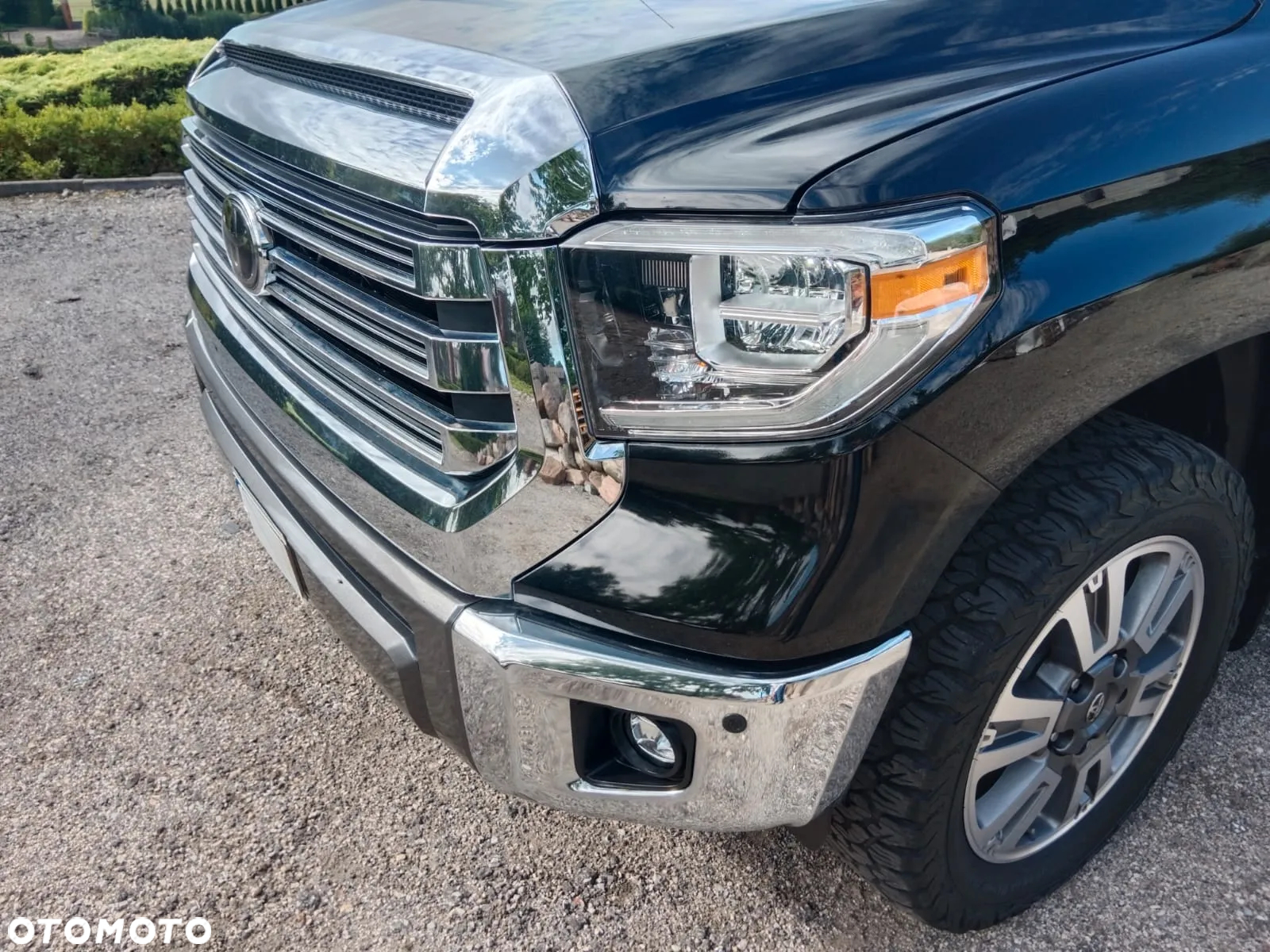 Toyota Tundra - 14