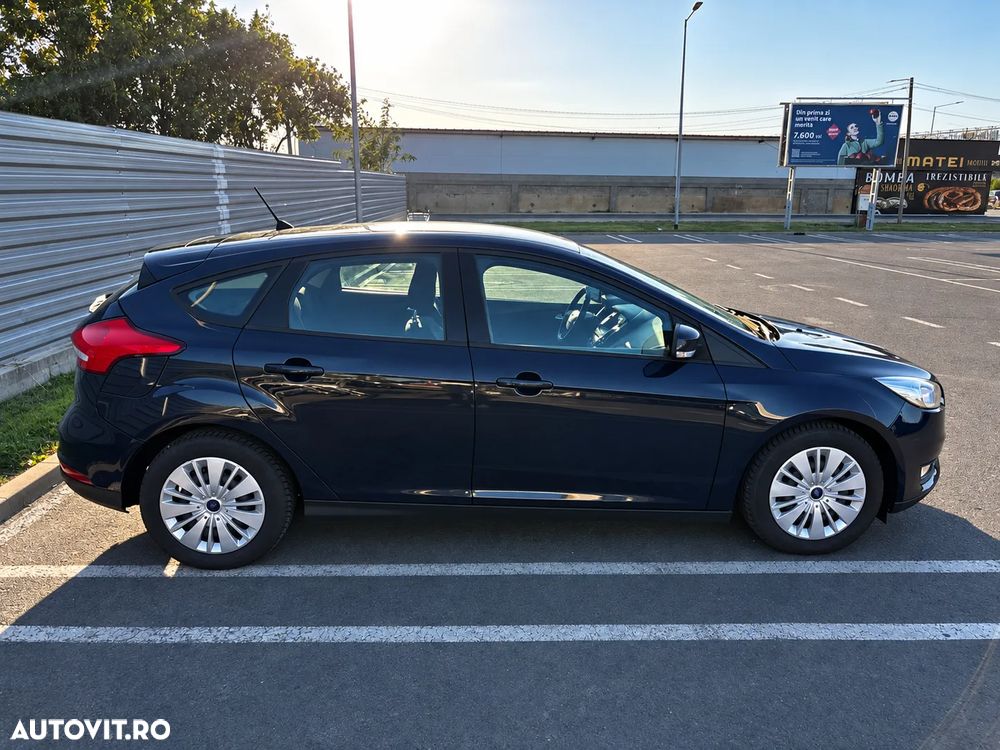 Ford Focus - 7