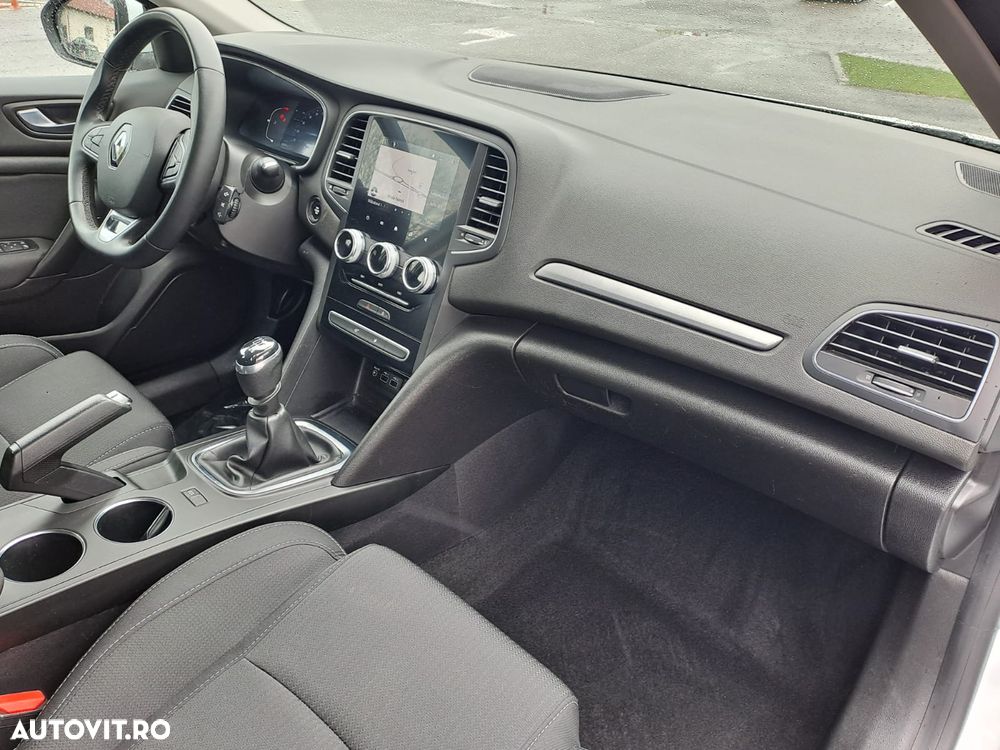 Renault Megane Blue dCi 116 Life - 11