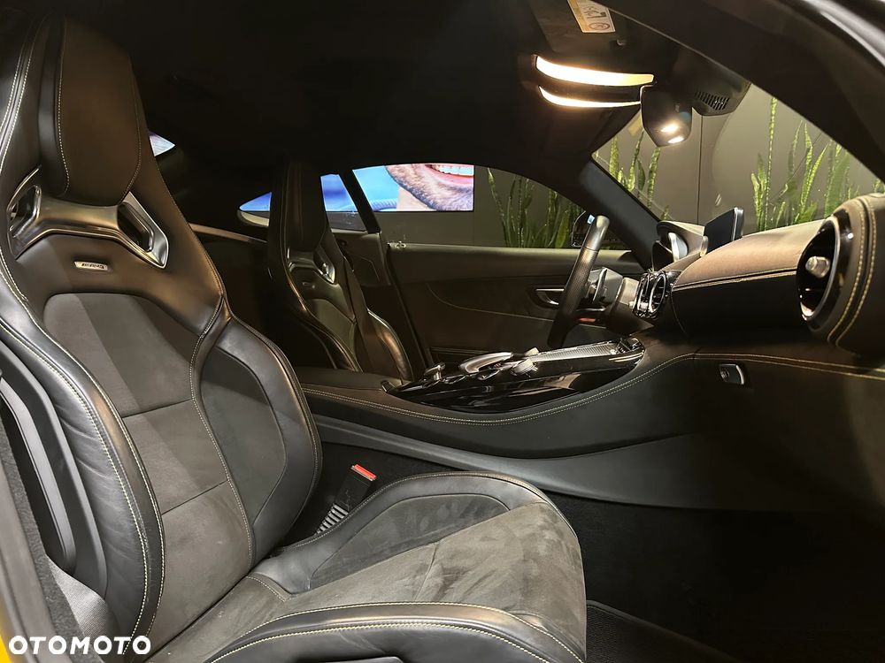 Mercedes-Benz AMG GT Speedshift 7G-DCT - 9