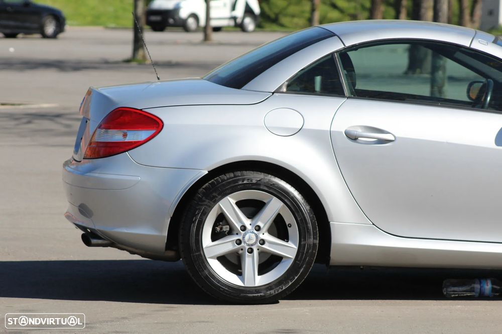 Mercedes-Benz SLK 200 - 24