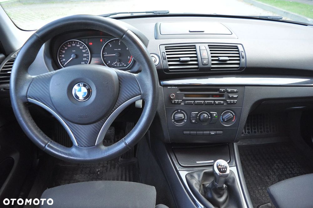 BMW Seria 1 118d DPF Edition Lifestyle - 21