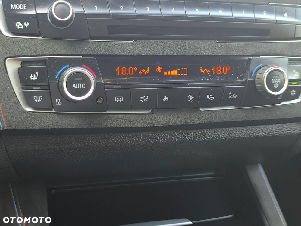 BMW Seria 1 - 25