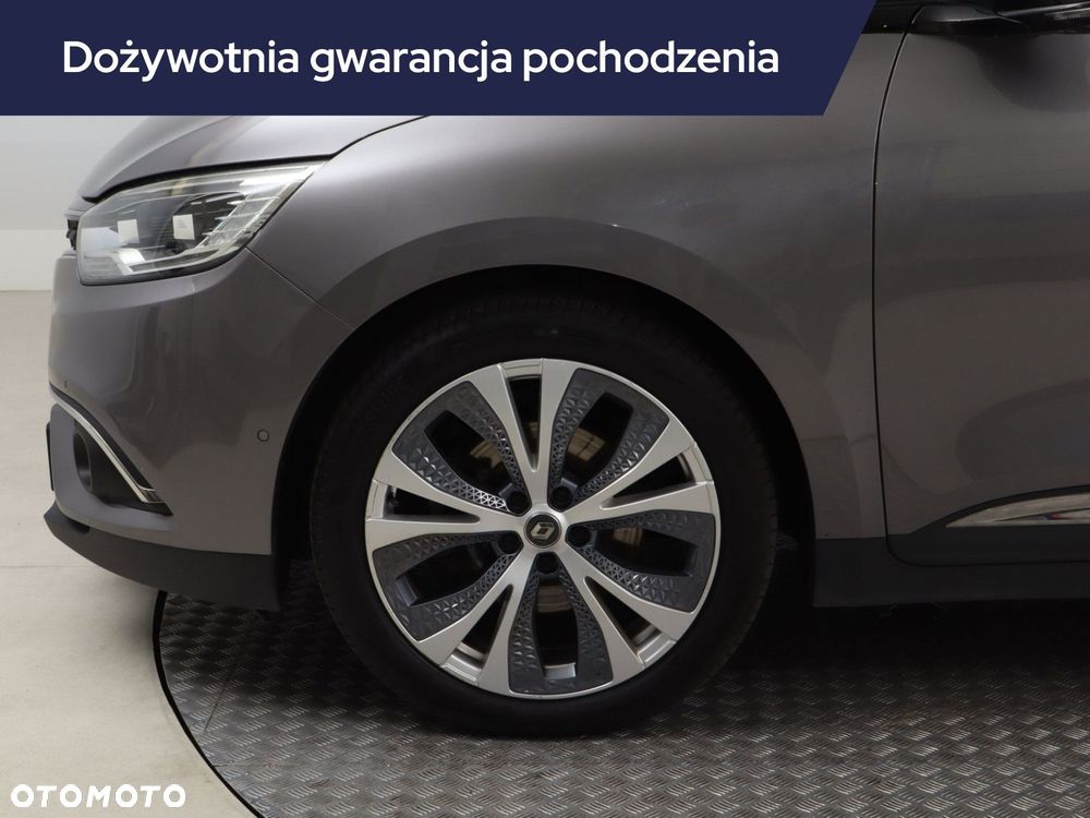 Renault Grand Scenic - 17