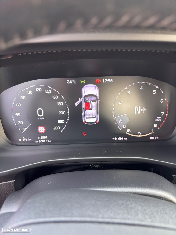 Volvo XC 40 1.5 T2 Momentum Core - 9