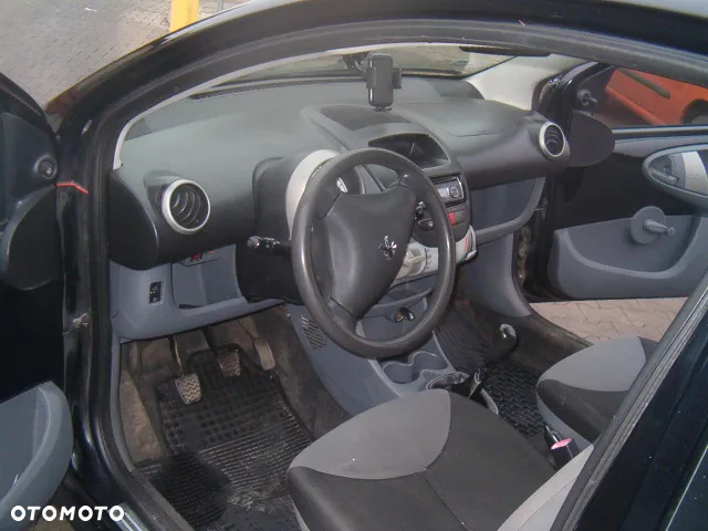 Peugeot 107 - 20