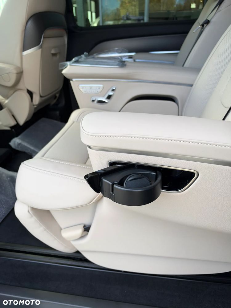 Mercedes-Benz Klasa V 300 d 4-Matic 9G-Tronic Exclusive (długi) - 29