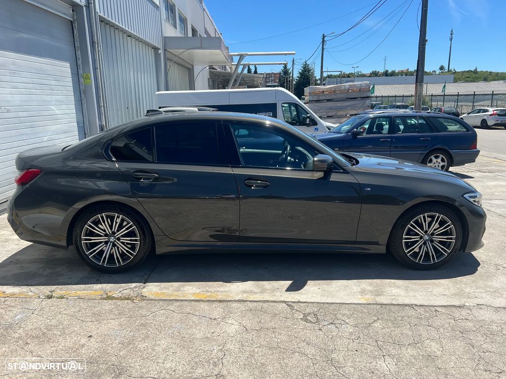 BMW 320 d Pack M Shadow Auto - 25