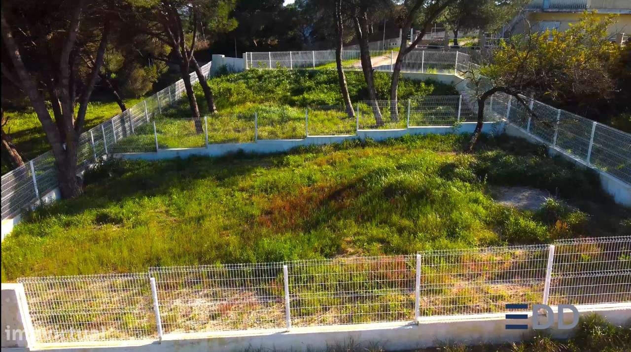 Terreno Rústico Junto à falésia para venda na Charneca de Caparica - A - Grande imagem: 2/8
