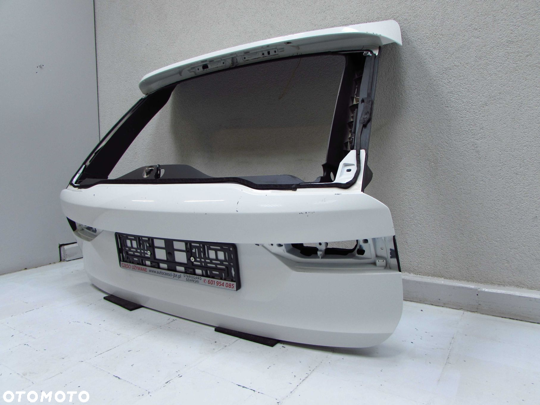 VOLVO V90 CC V90 CROSS COUNTRY 16- KLAPA BAGAZNIKA TYL 614 - 3