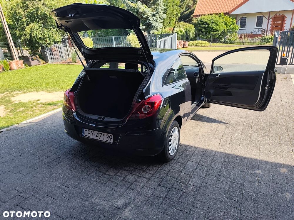 Opel Corsa 1.2 16V Enjoy - 19
