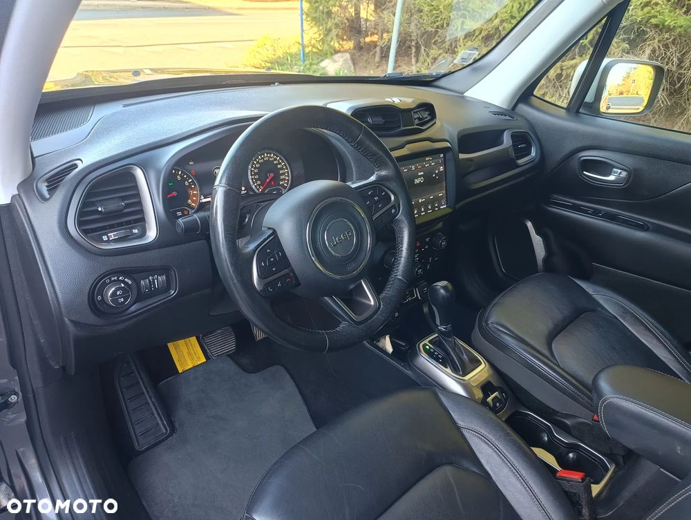 Jeep Renegade 1.4 MultiAir Active Drive Automatik Limited - 25