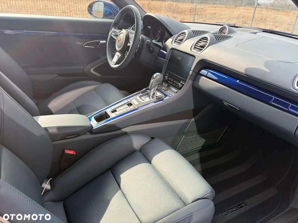 Porsche 718 Boxster PDK - 22