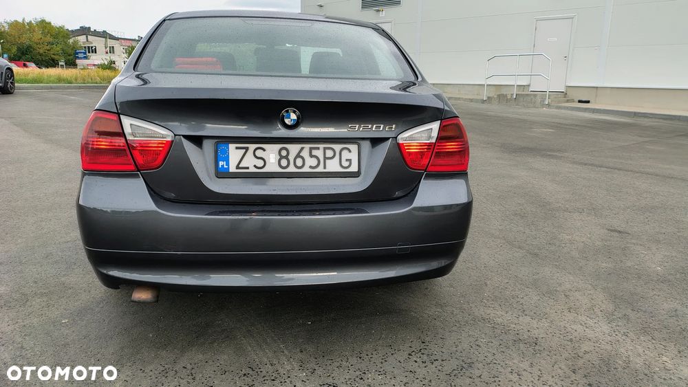 BMW Seria 3 320d - 9
