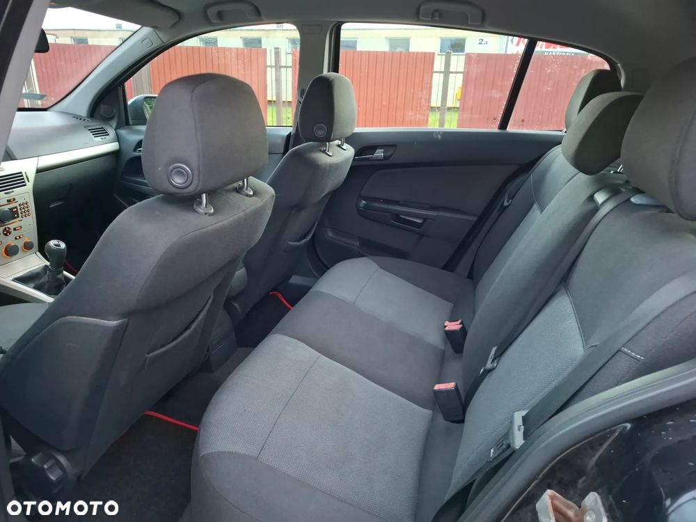 Opel Astra - 14