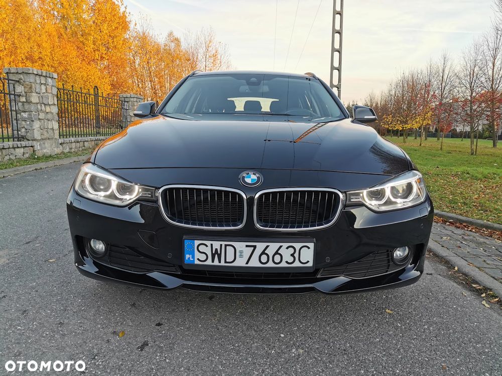 BMW Seria 3 320d xDrive - 5