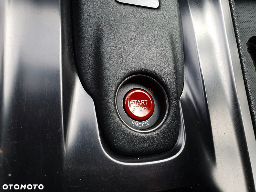 Nissan GT-R Black Edition - 23