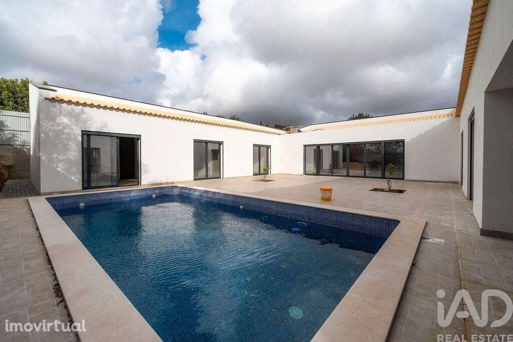Casa / Villa T4 em Quarteira de 324 m2 - Grande imagem: 3/30