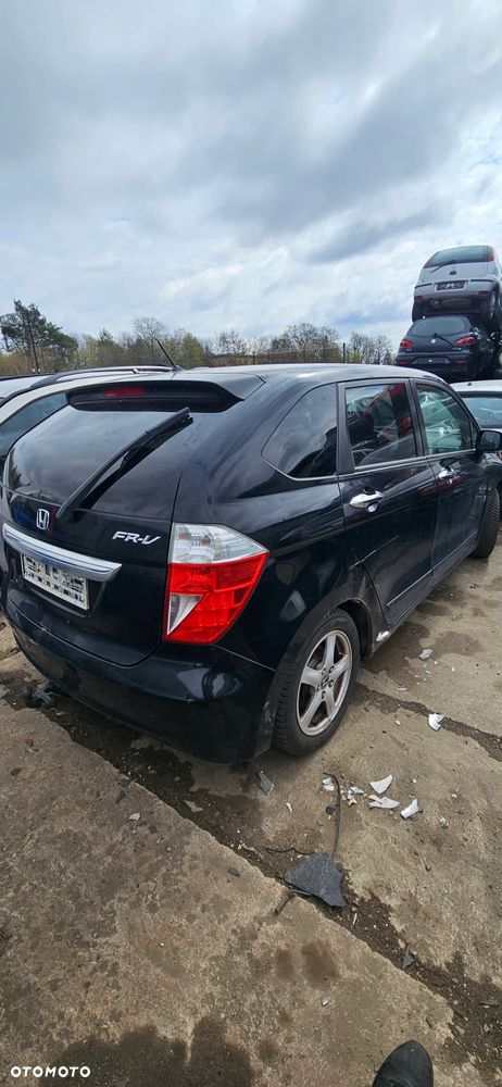 Honda Fr-V 1.7 92KW 2005r części - 5