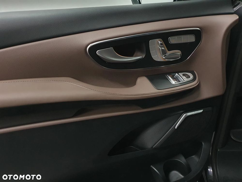 Mercedes-Benz Klasa V 300 d 4-Matic 9G-Tronic (ekstra d³) - 34