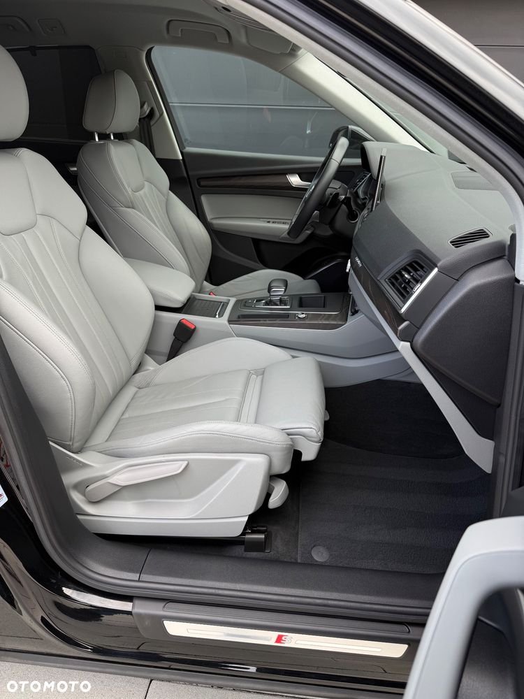Audi Q5 40 TDI quattro S tronic S line - 41