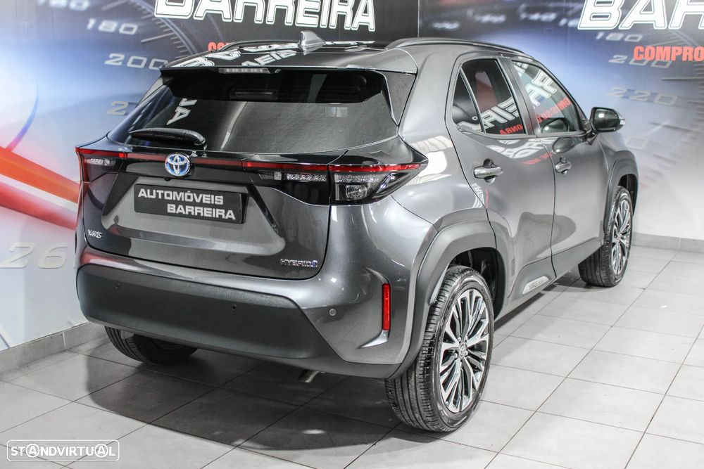 Toyota Yaris Cross 1.5 HDF Luxury - 23