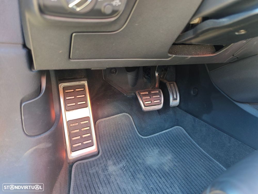Audi TTS Roadster 2.0 TFSi quattro S Tronic - 14