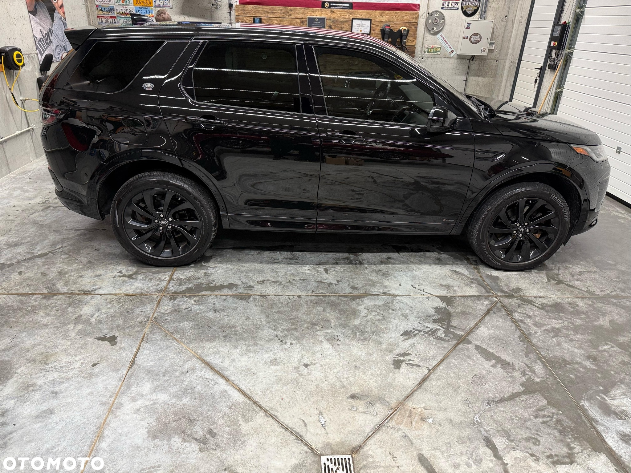 Land Rover Discovery Sport P250 R-Dynamic HSE - 3