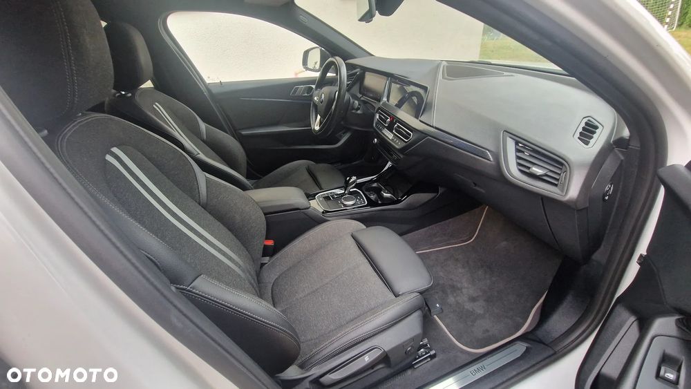 BMW Seria 1 118d Sport Line Shadow - 18