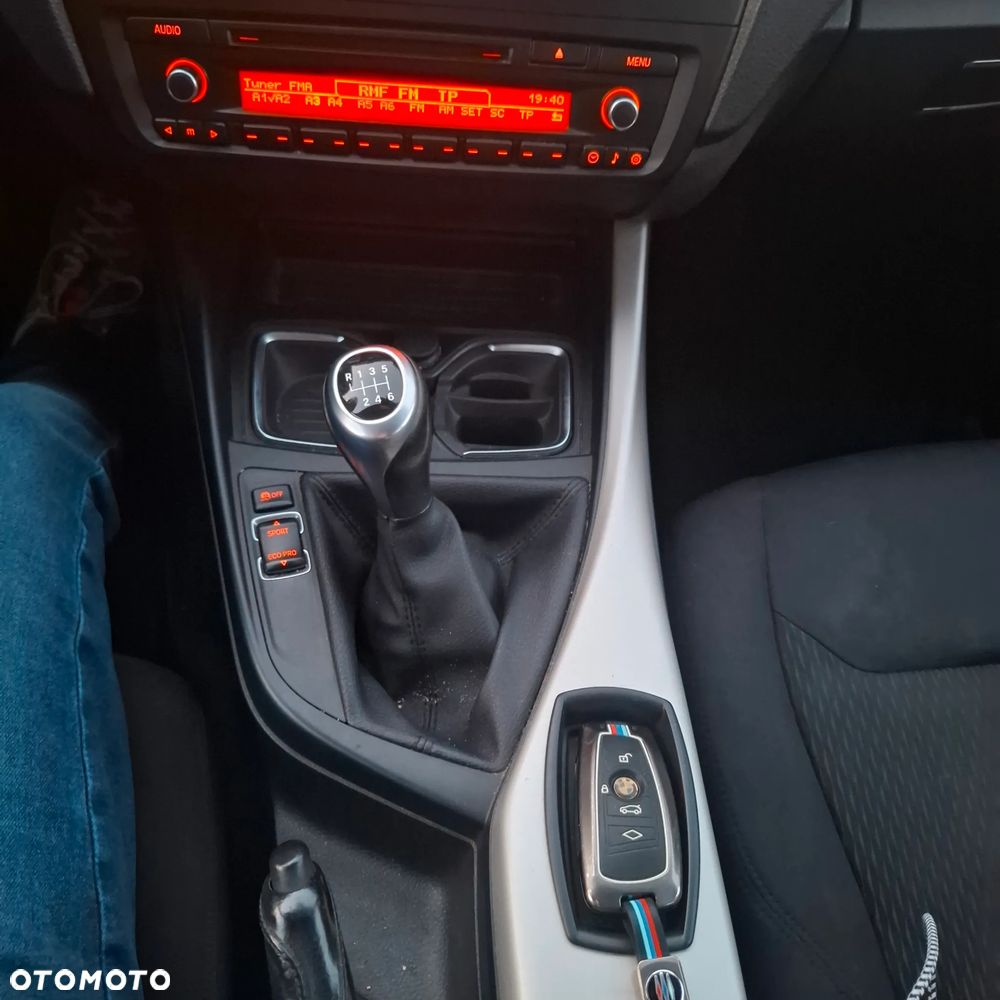 BMW Seria 1 116i - 18