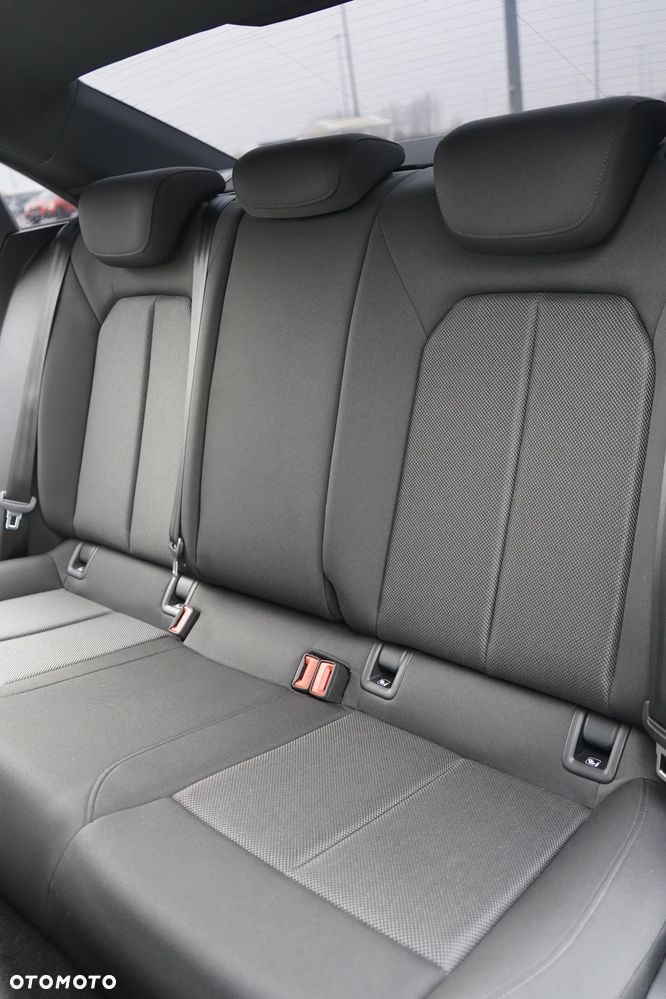 Audi A3 Limousine 35 TFSI mHEV S tronic - 38