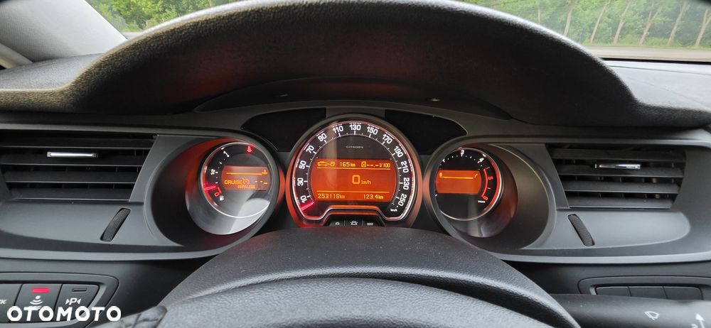 Citroën C5 2.0 HDi Seduction - 16