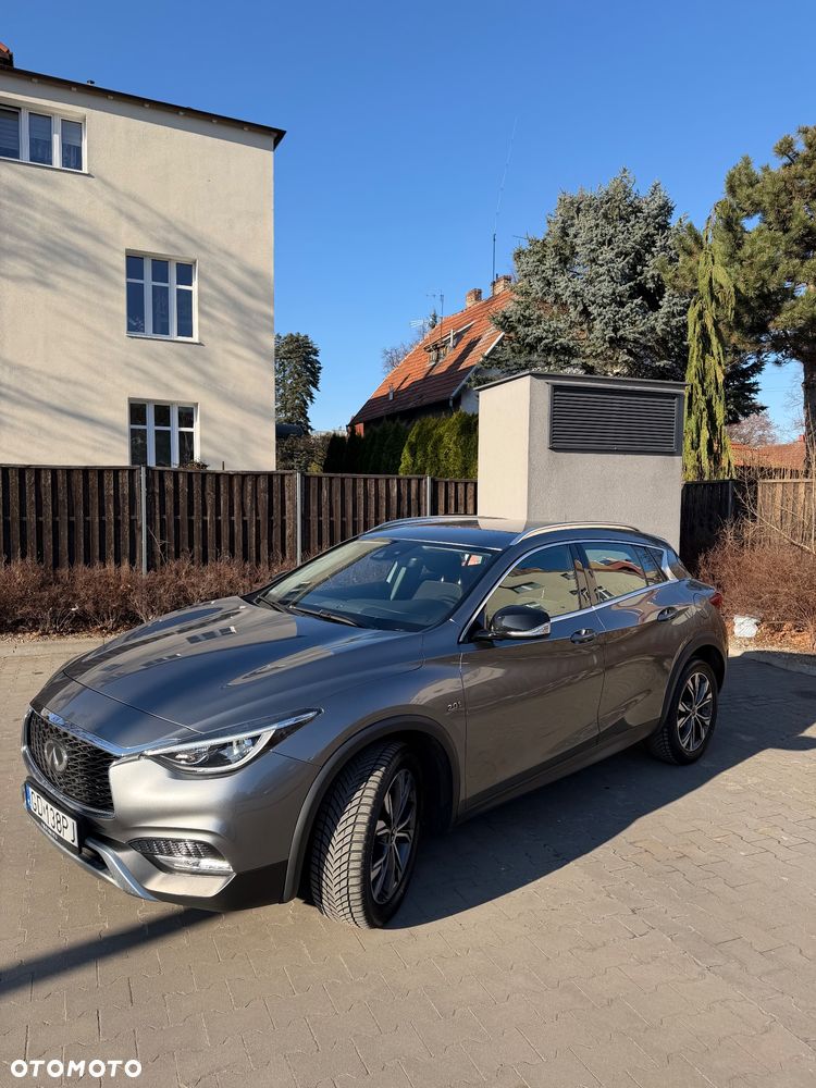Infiniti QX30 - 5