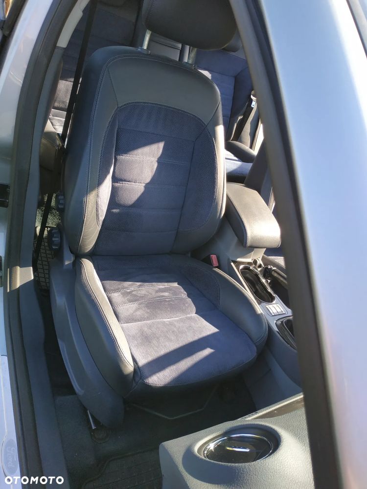 Ford Mondeo 2.0 TDCi Titanium X - 10