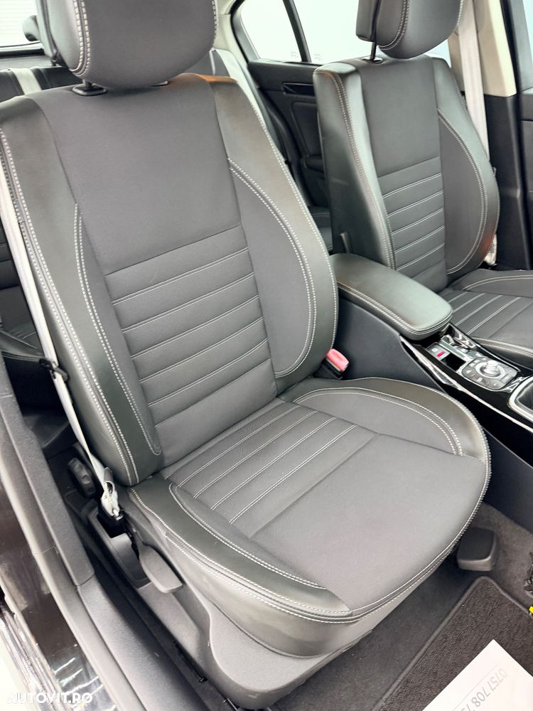 Renault Laguna dCi 110 FAP Dynamique - 9