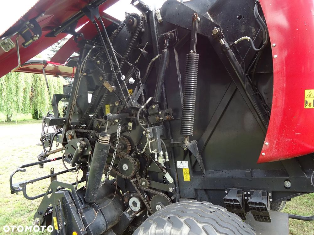 Case IH RB455 Prasa rolująca - 9