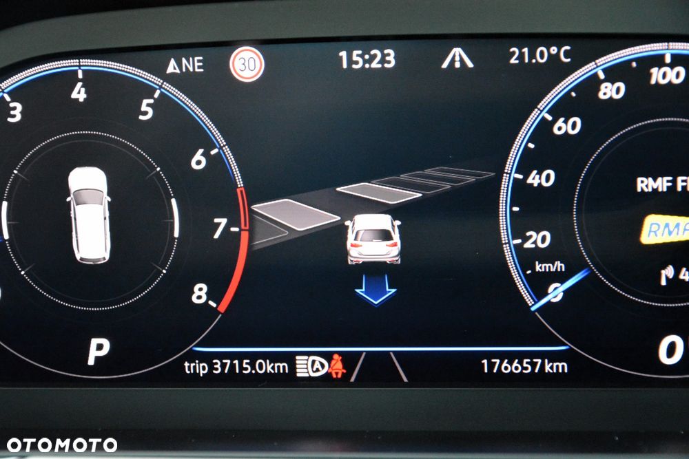 Volkswagen Passat Variant 2.0 TSI 4Mot Elegance DSG - 21