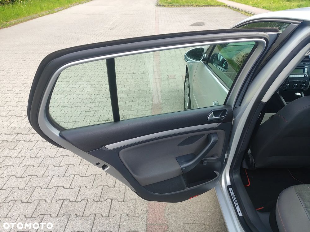 Volkswagen Golf 1.6 Goal - 30