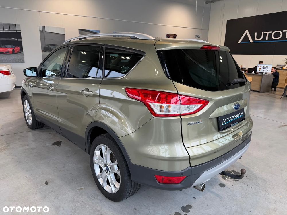 Ford Kuga 2.0 TDCi 2x4 Titanium - 7