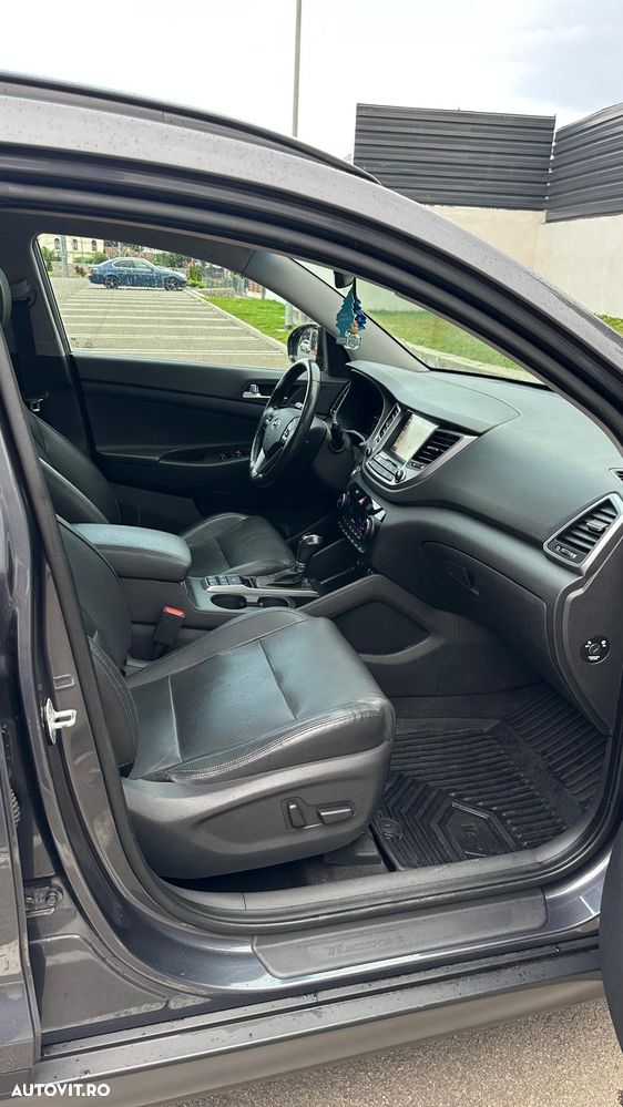 Hyundai Tucson - 10