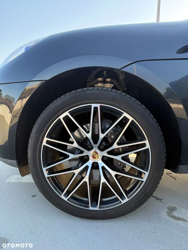 Porsche Macan Standard - 32