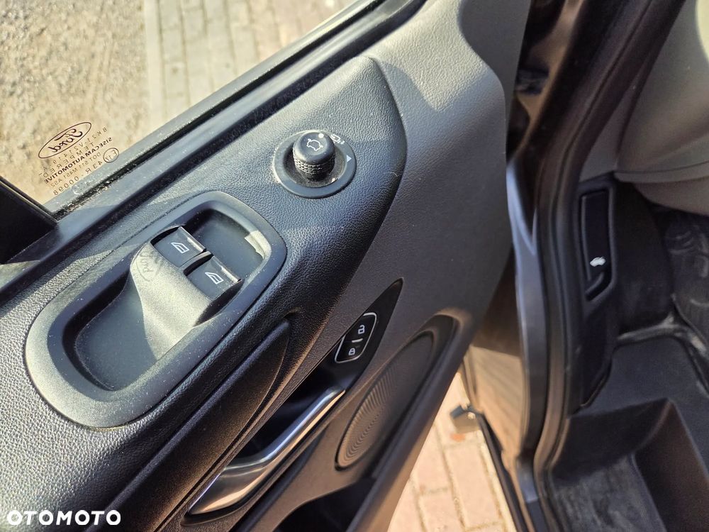 Ford TRANSIT CUSTOM - 14