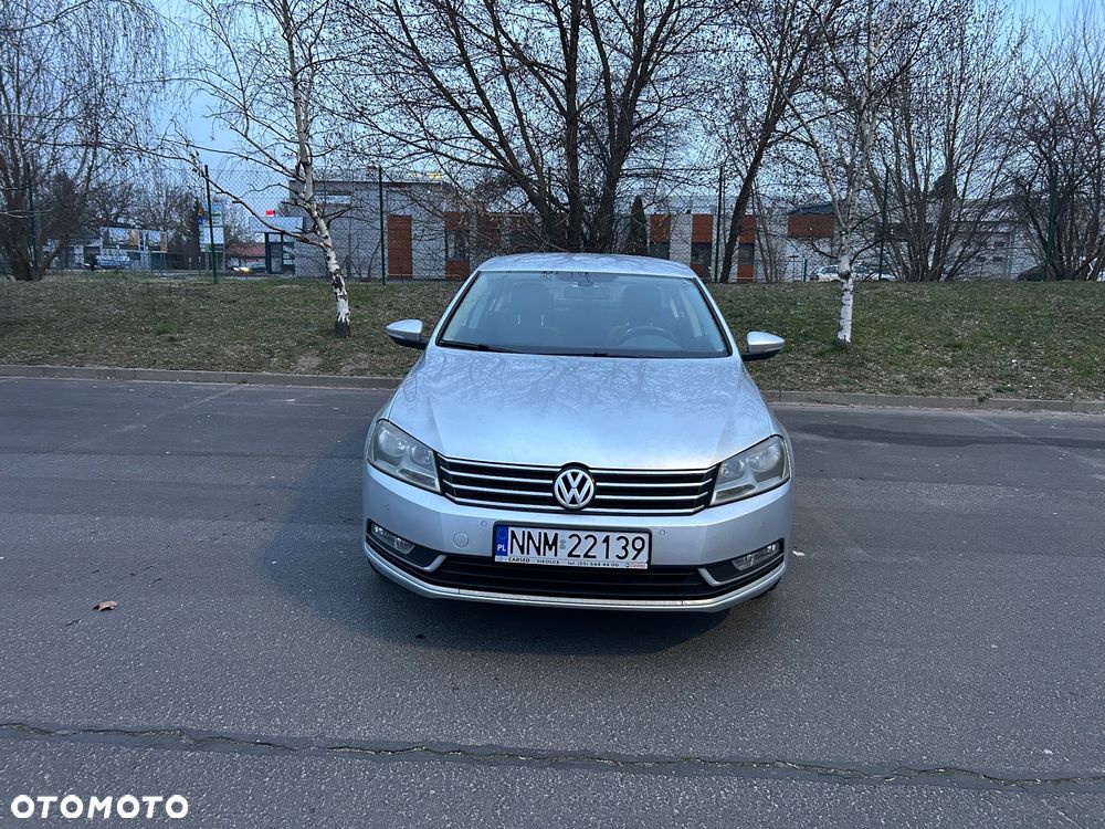 Volkswagen Passat 2.0 TDI DSG BlueMotion Technology Highline - 2
